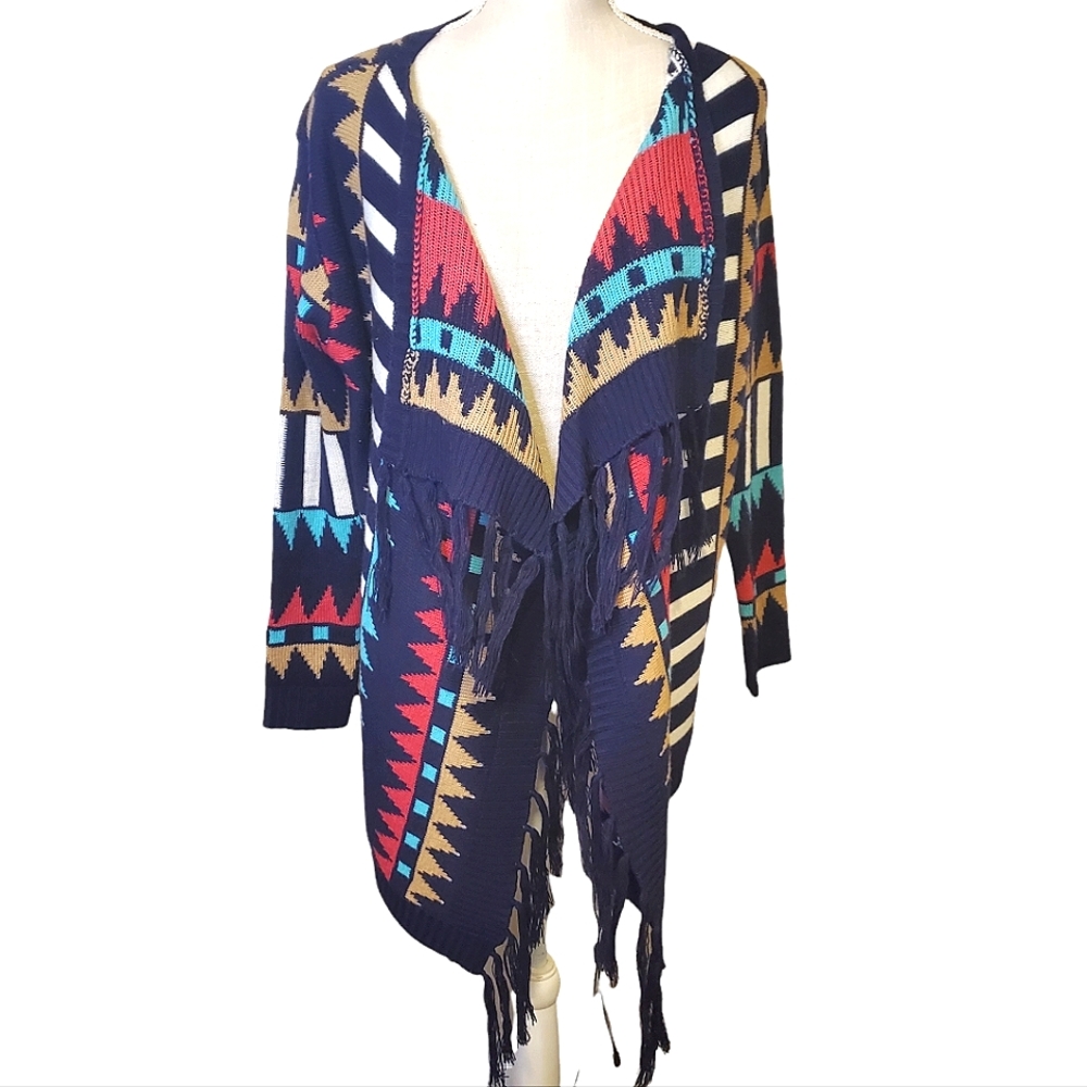 GIRL N' LADY | Women's multi-color open front knit shawl sweater. Size small.